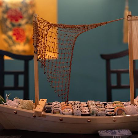 Hotel The Mora Zanzibar Matemwe  Esterno foto Sushi boat