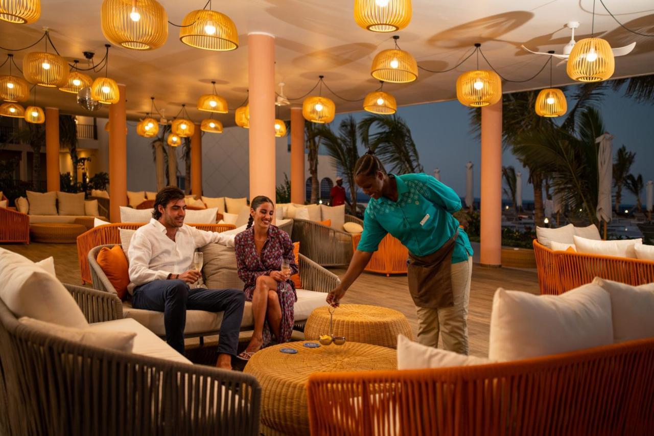 Hotel The Mora Zanzibar Matemwe  Esterno foto The Beach Club at the Kempinski Seychelles
