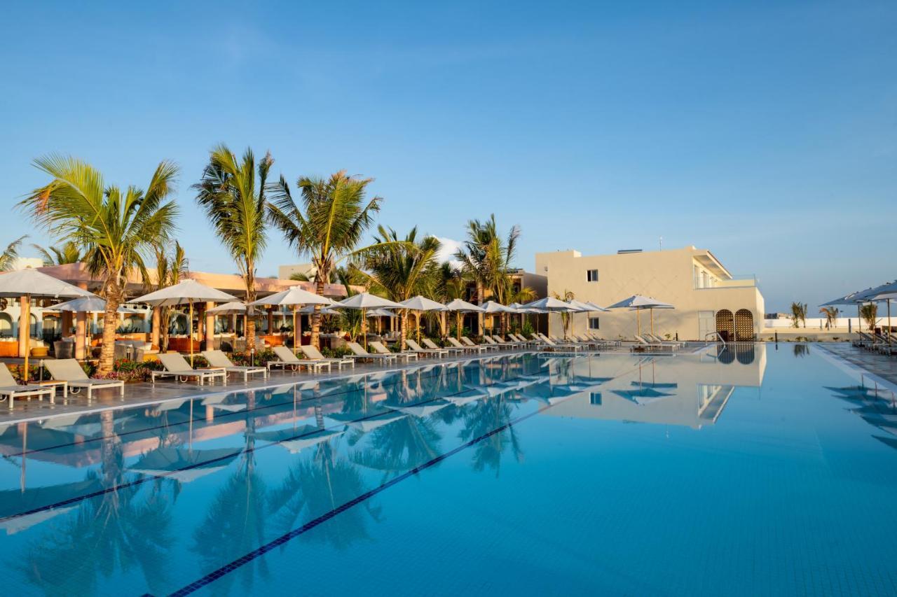 Hotel The Mora Zanzibar Matemwe  Esterno foto The Cove Rotana Resort