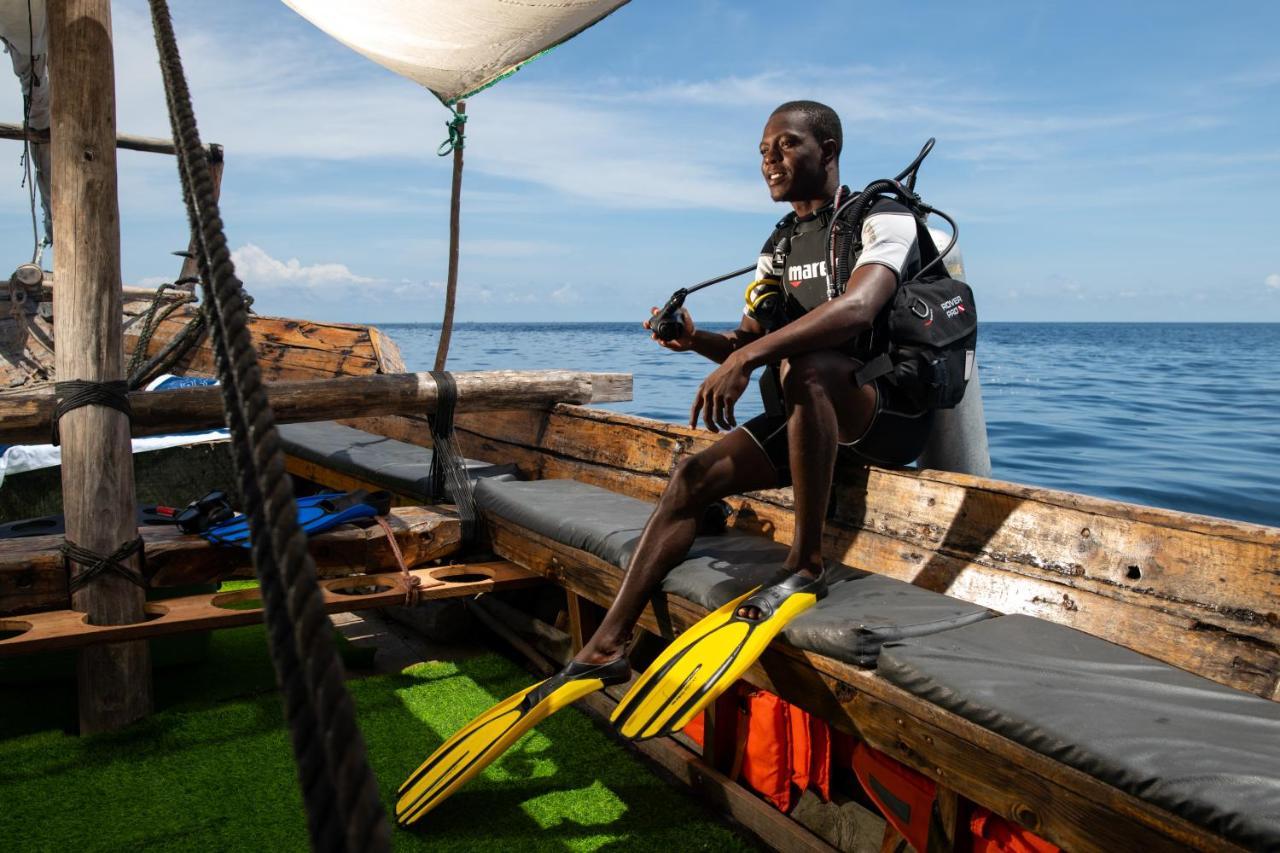 Hotel The Mora Zanzibar Matemwe  Esterno foto Scuba diving in Zanzibar