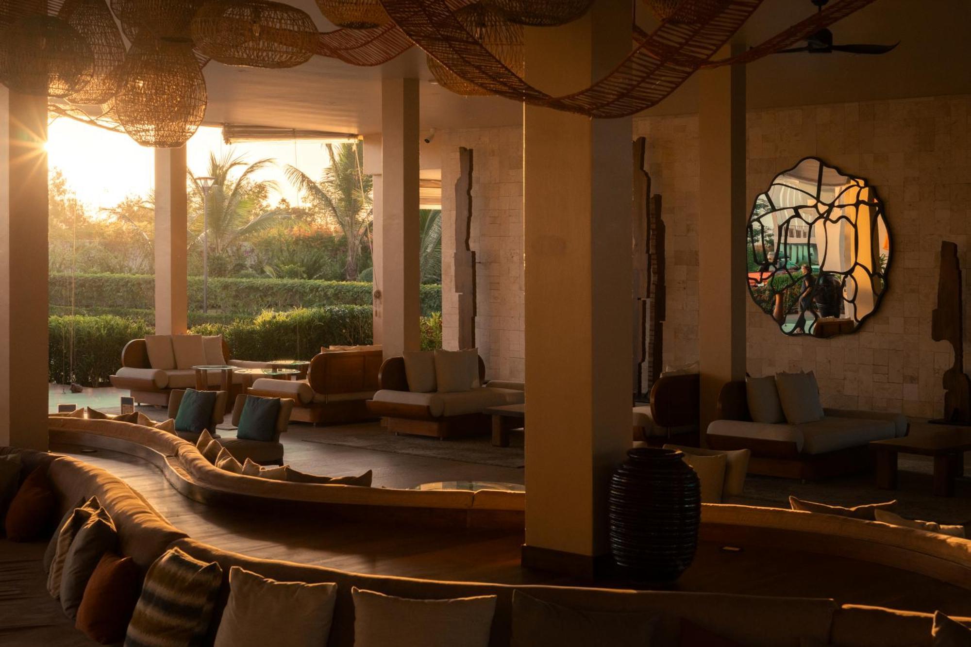 Hotel The Mora Zanzibar Matemwe  Esterno foto The bar at the hotel